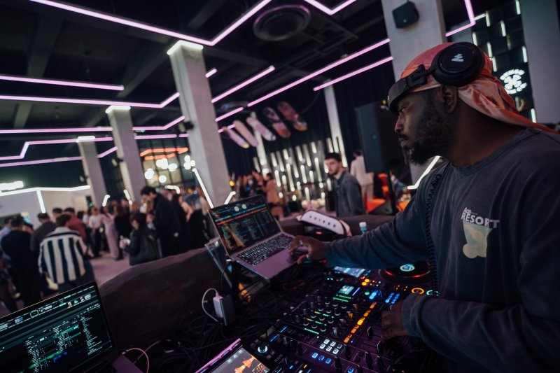 #SelfMade is here to TakeOver